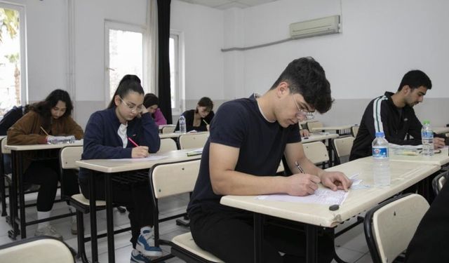 İlk 1000’de 9 Öğrenci: Mersin Büyükşehir’in Eğitim Hamlesi Meyvesini Verdi