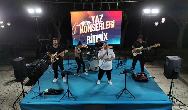 Silifke’de Yaz Akşamları Hareketlendi: Grup Ritmix’le Efsane Konser Başladı!