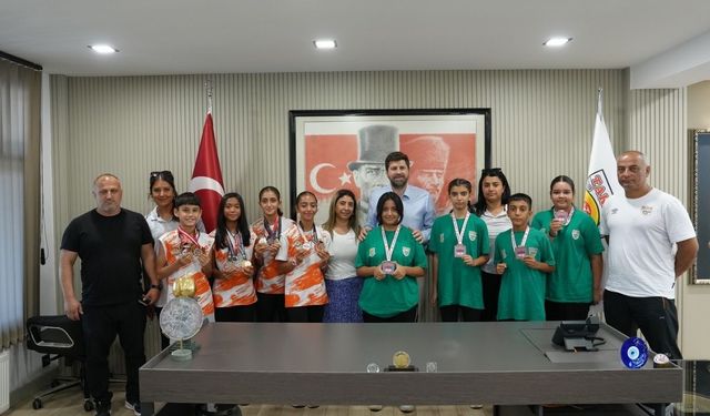 Tarsus’un Minik Yıldızları Türkiye Şampiyonalarında Göz Doldurdu!