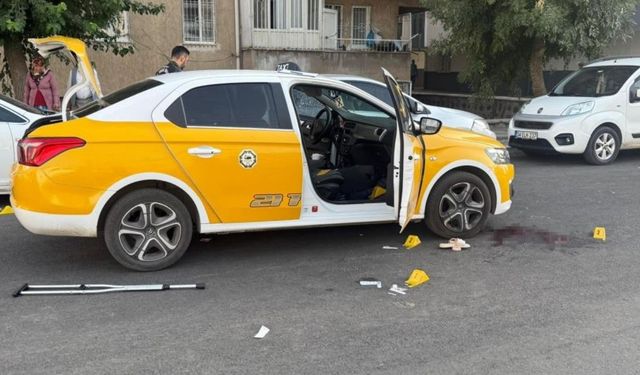Takside Kanlı Kavga: Boşanma Tartışması Felakete Dönüştü!