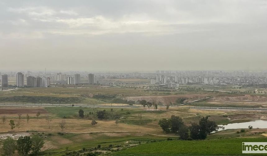Adana’da Toz Bulutu Etkili Oldu