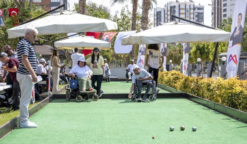 Özel Bireyler Ortopedik Engelliler Bocce Turnuvası'nda Yarıştı