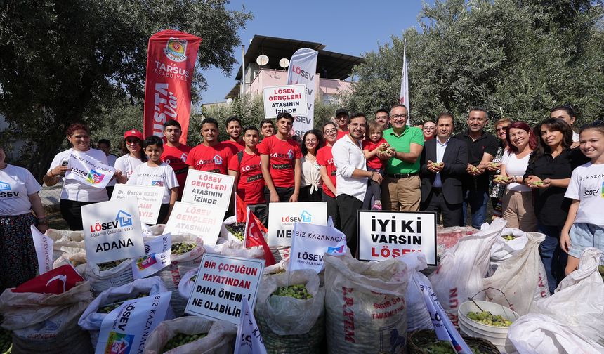 Tarsus’ta Lösemili Çocuklar İçin Zeytin Hasadı Etkinliği