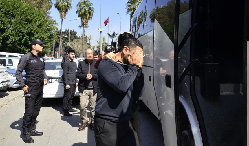 Mersin'deki 120 Milyonluk Vurgun: Kuyumcu ve 2 Müdür Tutuklandı