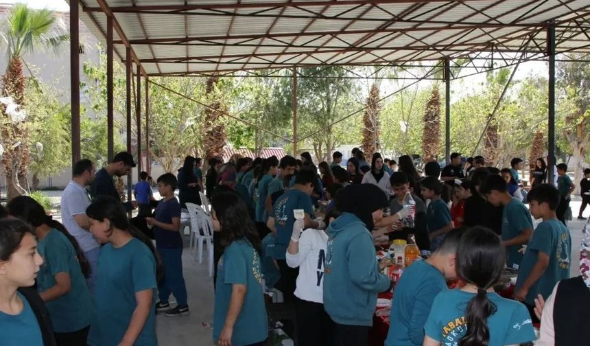 Bozyazı Sosyal Sorumluluk İçin Kermeste Buluştu