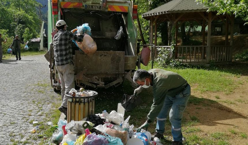 Çamlıyayla'da Temizlik Seferberliği