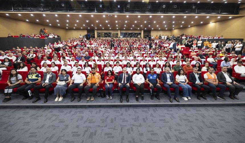 Başkan Seçer: "En Mükemmel Hizmeti Yapmak Zorundayız"