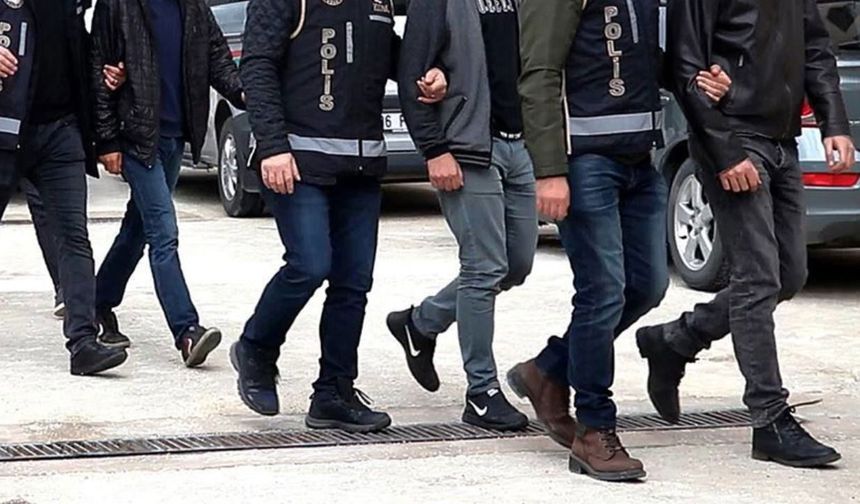 TSK'ye FETÖ Operasyonu: Çok Sayıda Muvazzaf Asker Gözaltına Alındı!