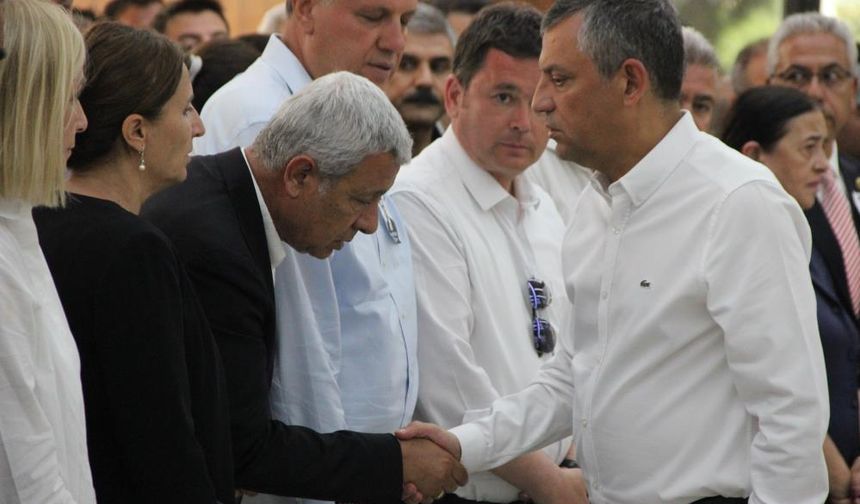 Ferdi Zeyrek İçin Taziye Kabulüne Başlandı