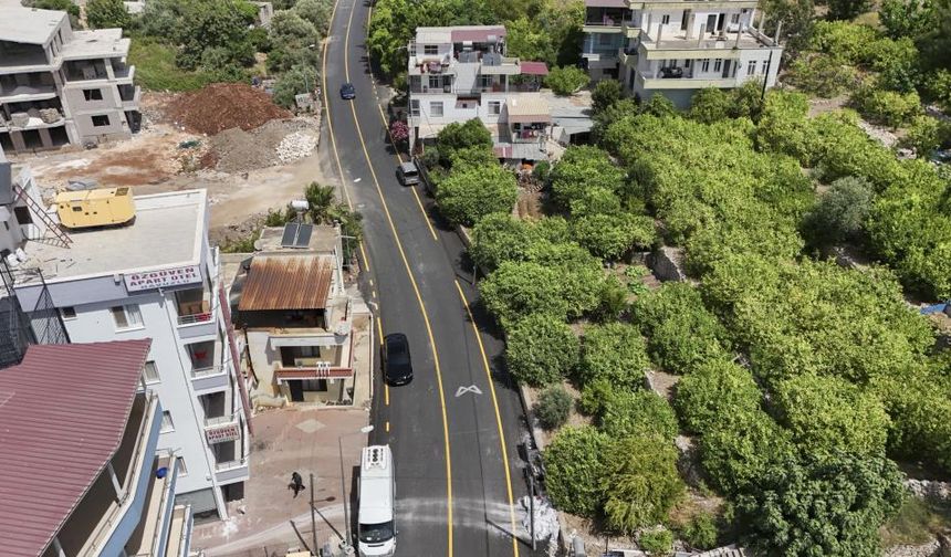 Mersin Büyükşehir, Silifke Atakent'te Cadde ve Sokakları Yeni Yüzüne Kavuşturdu