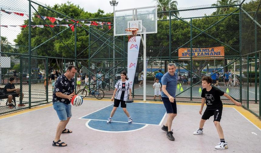 Mersin'de 'Babalar Günü'nde Hem Spor Hem Eğlence Dolu Kutlama