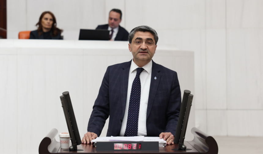 Kazanlı Sahilindeki Çevre Kirliliği Turizmi Tehdit Ediyor