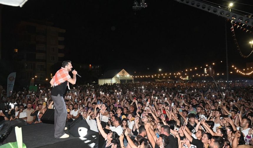 Anamur'da Muz Festivali’ne Rekor Katılım
