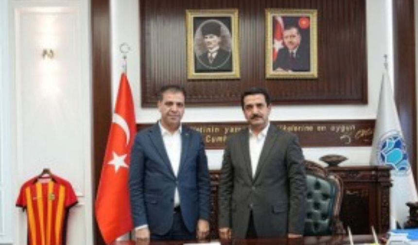 Abdullah Gülbahar kimdir, nerede görev yapıyordu? Sevilen müdür yardımcısı hayatını kaybetti