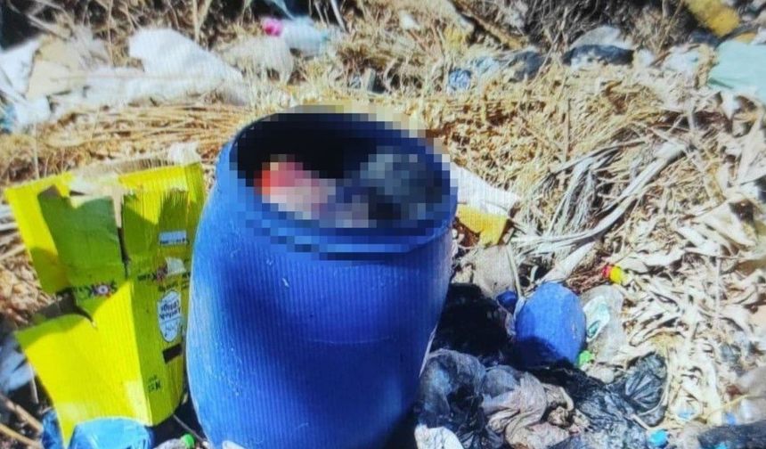 Babasını Bidona Koyup Çöpe Attı, Sonra Doğum Günü Partisi Yaptı!