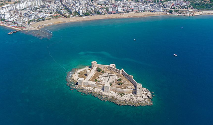Mersin'deki Denizin Ortasındaki Kızkalesi’nin Asıl Sırrı Ne? O Meşhur Yılan Efsanesinin Altında Yatan Aşk ve Kehanet Hikayesi
