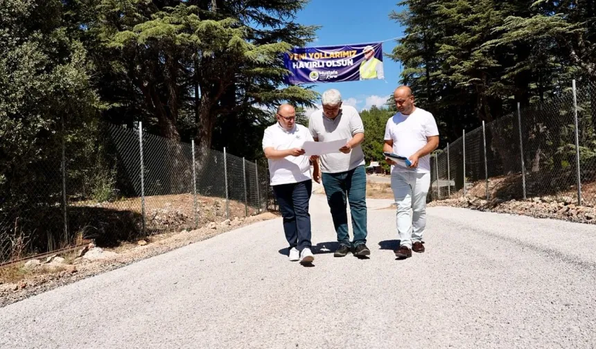 Erdemli Belediye Başkanı Mustafa Kara, “Ömer’in Yolu” Çalışmalarını Yerinde İnceledi