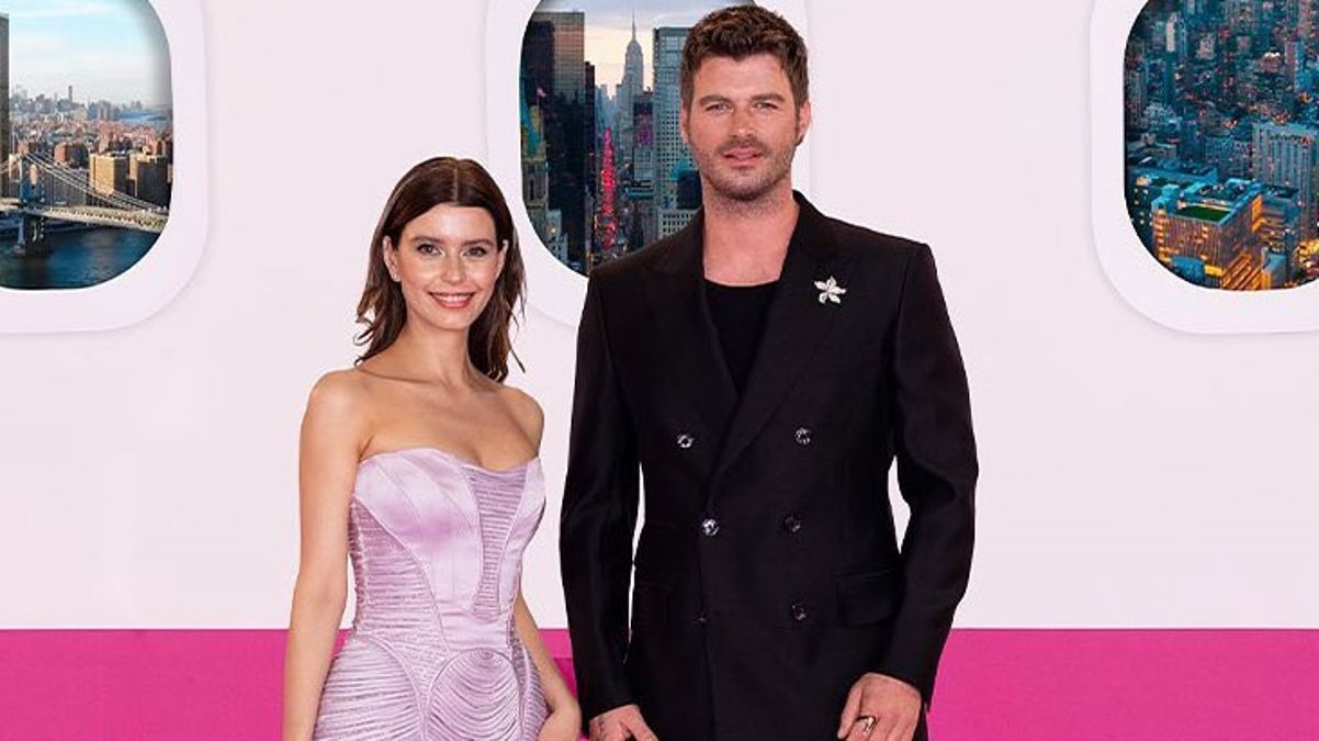 kivanc-tatlitug-ve-beren-saat-basrol-oldugu-16558582_8487_amp