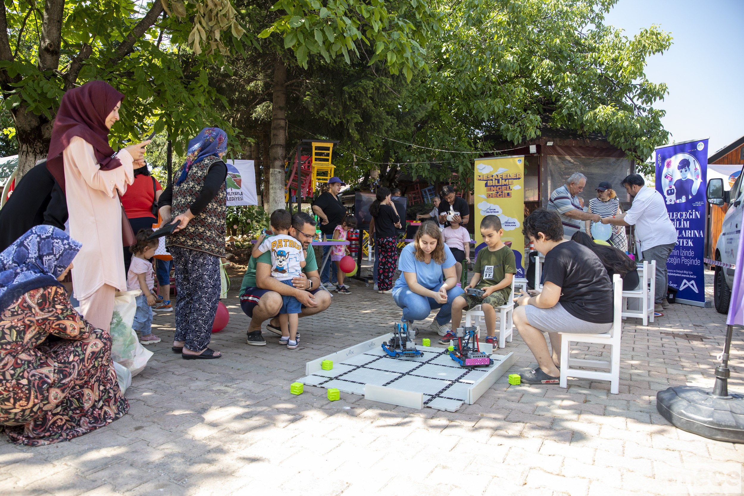 Mersi̇n Büyükşehi̇r, ‘Di̇ji̇tal Köy Buluşmalari’ İle Di̇ji̇tali̇ Köylere Taşiyor (1)