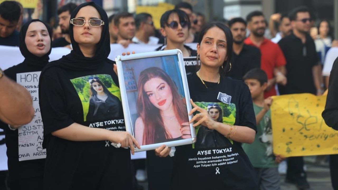 Ayse Tokyaz 1