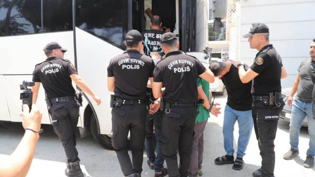 Mersin Karaduvar Kavga 3