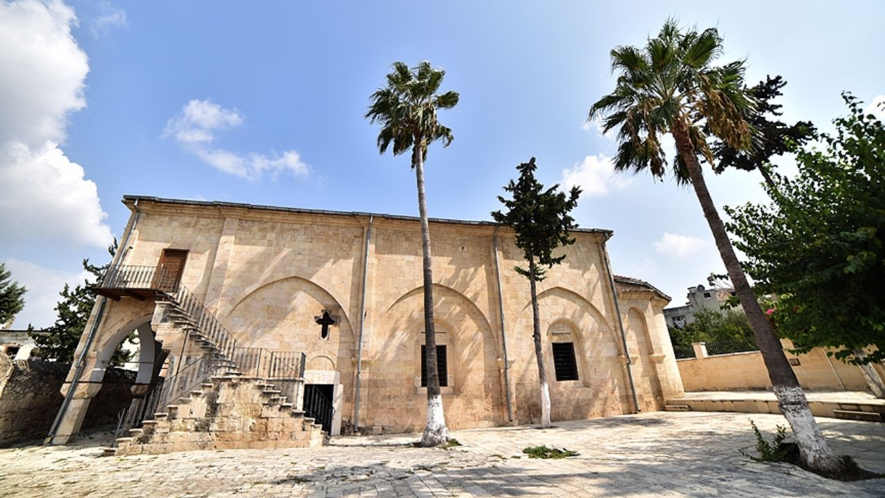 St Paul Evi