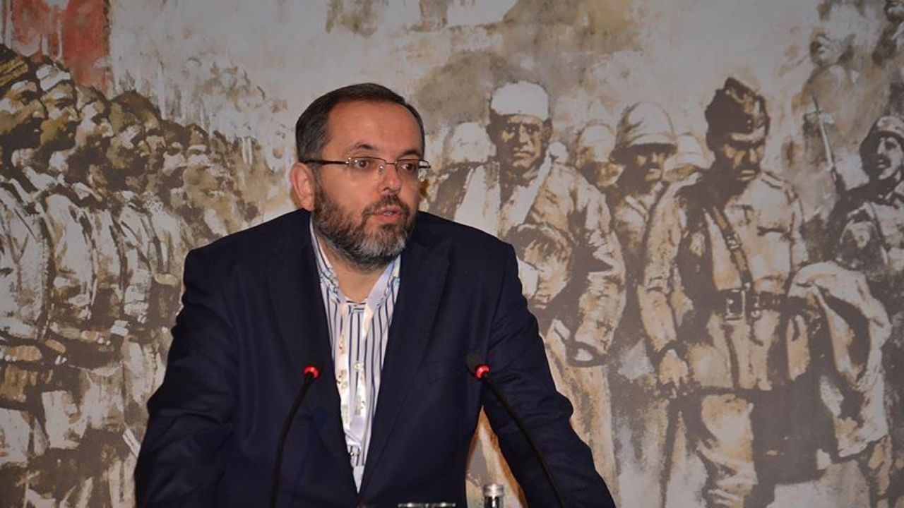 Erhan Afyoncu Kimdir