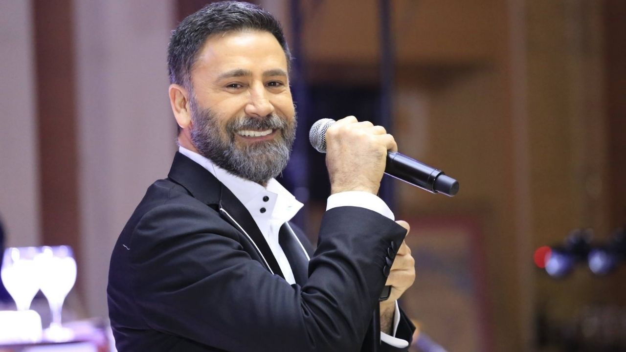 Izzet Yildizhan 3