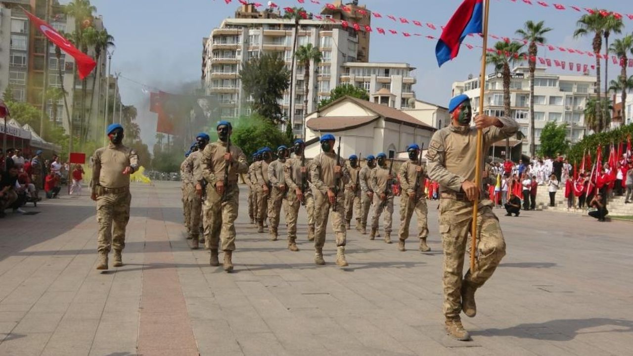 Mersin Zafer Bayrami 2