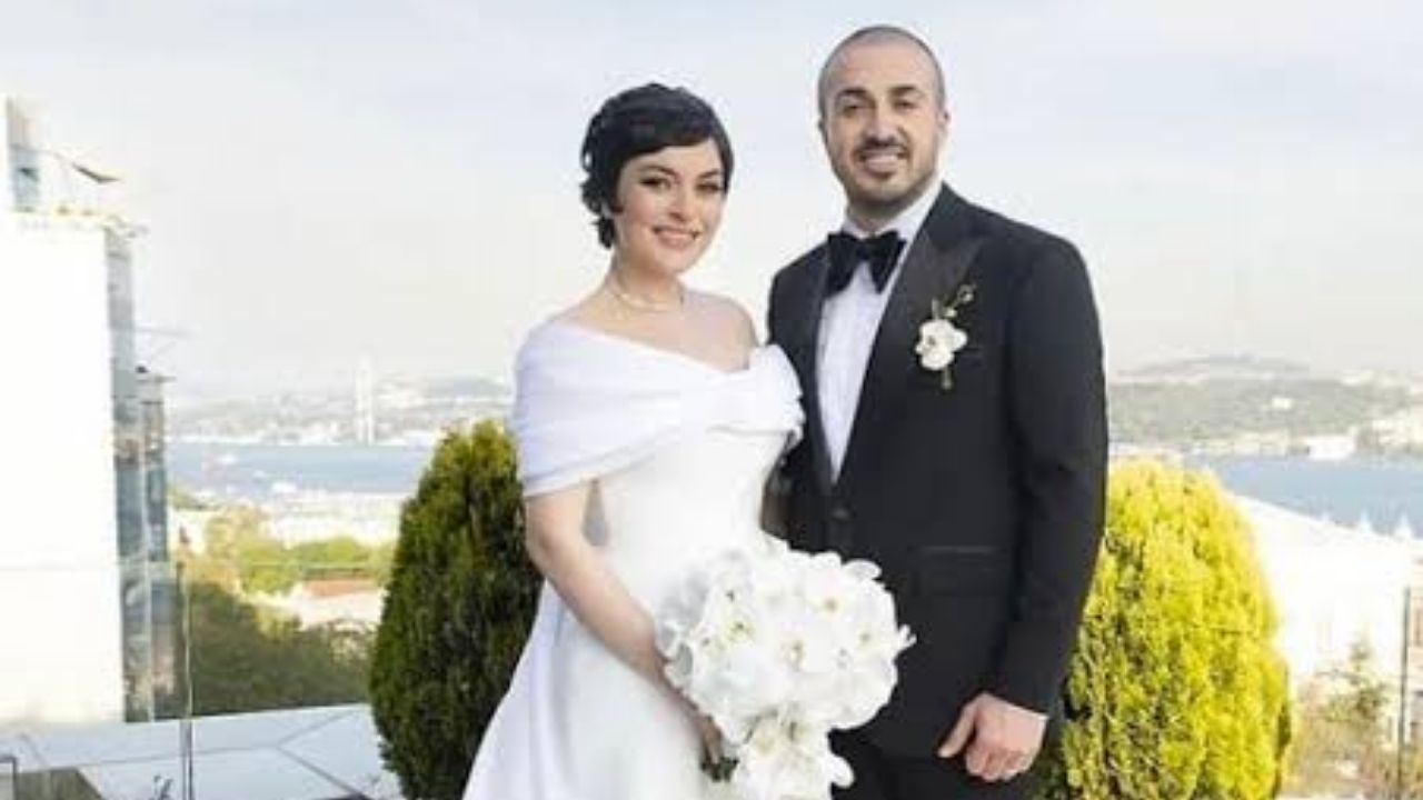 Mustafa Aksakalli Kimdir