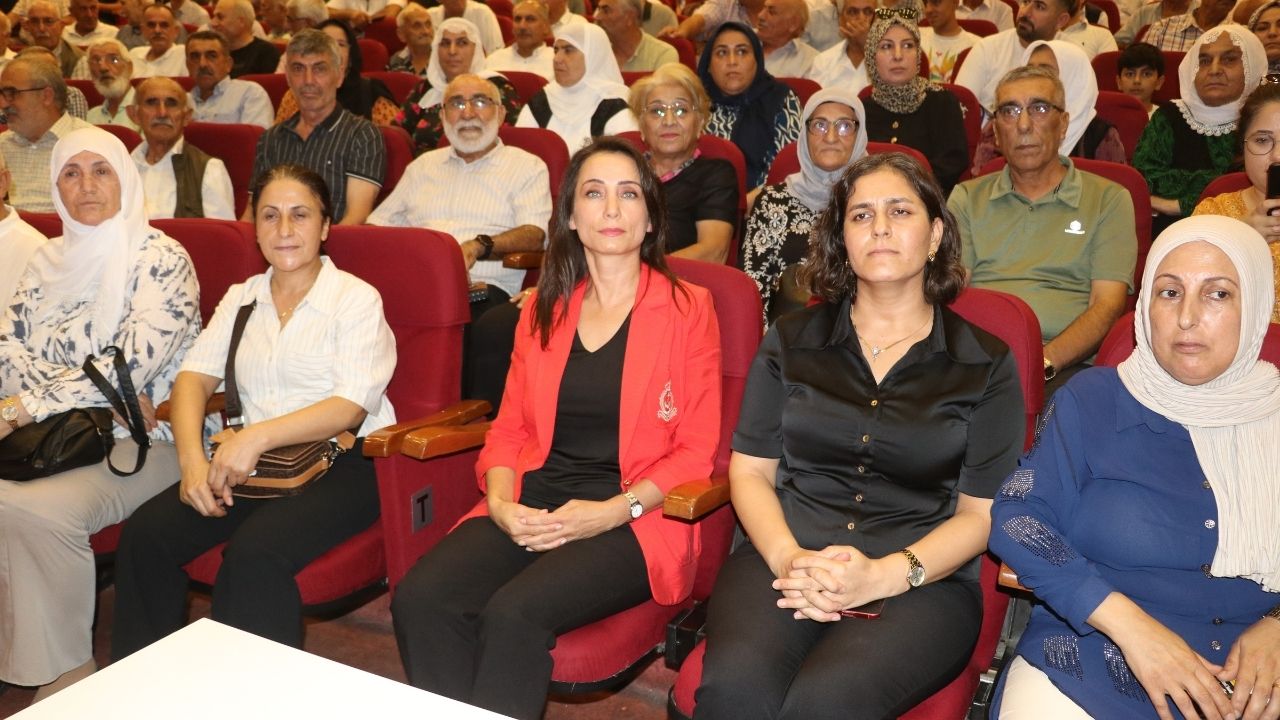 Tulay Hatimogullari Adana Baris Toplantisi 2