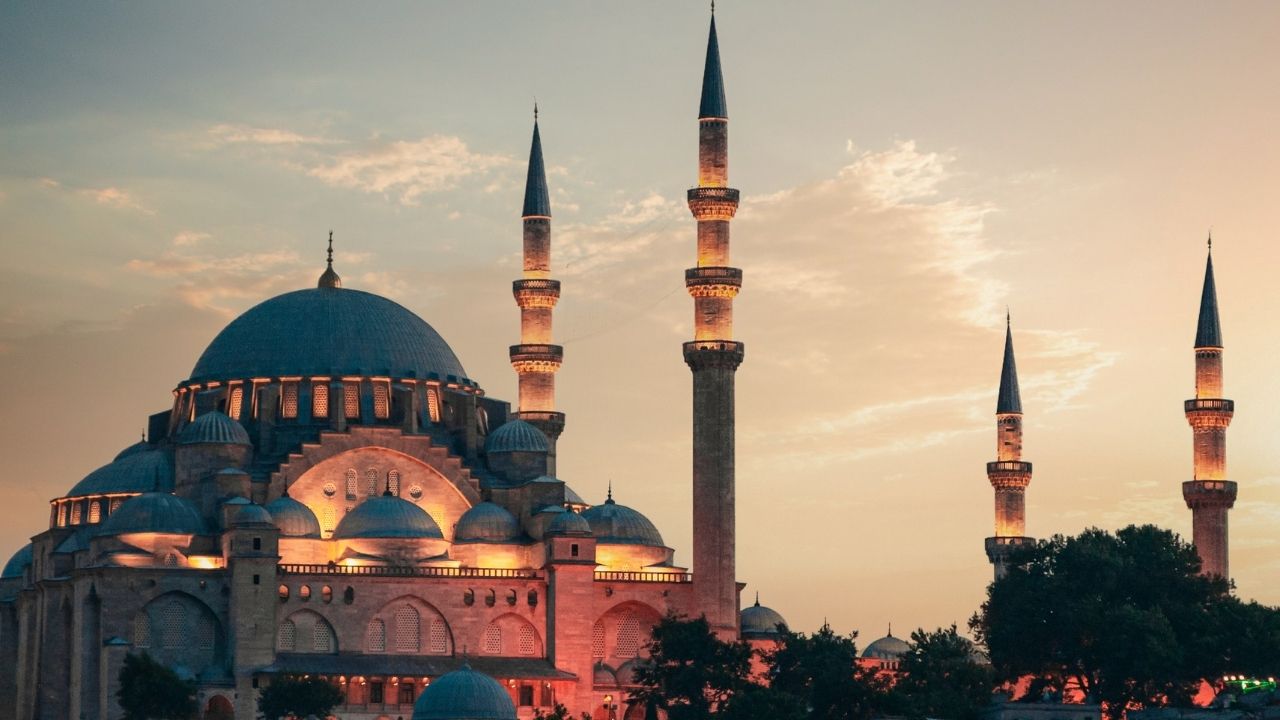 Cuma Hutbesi konusu nedir