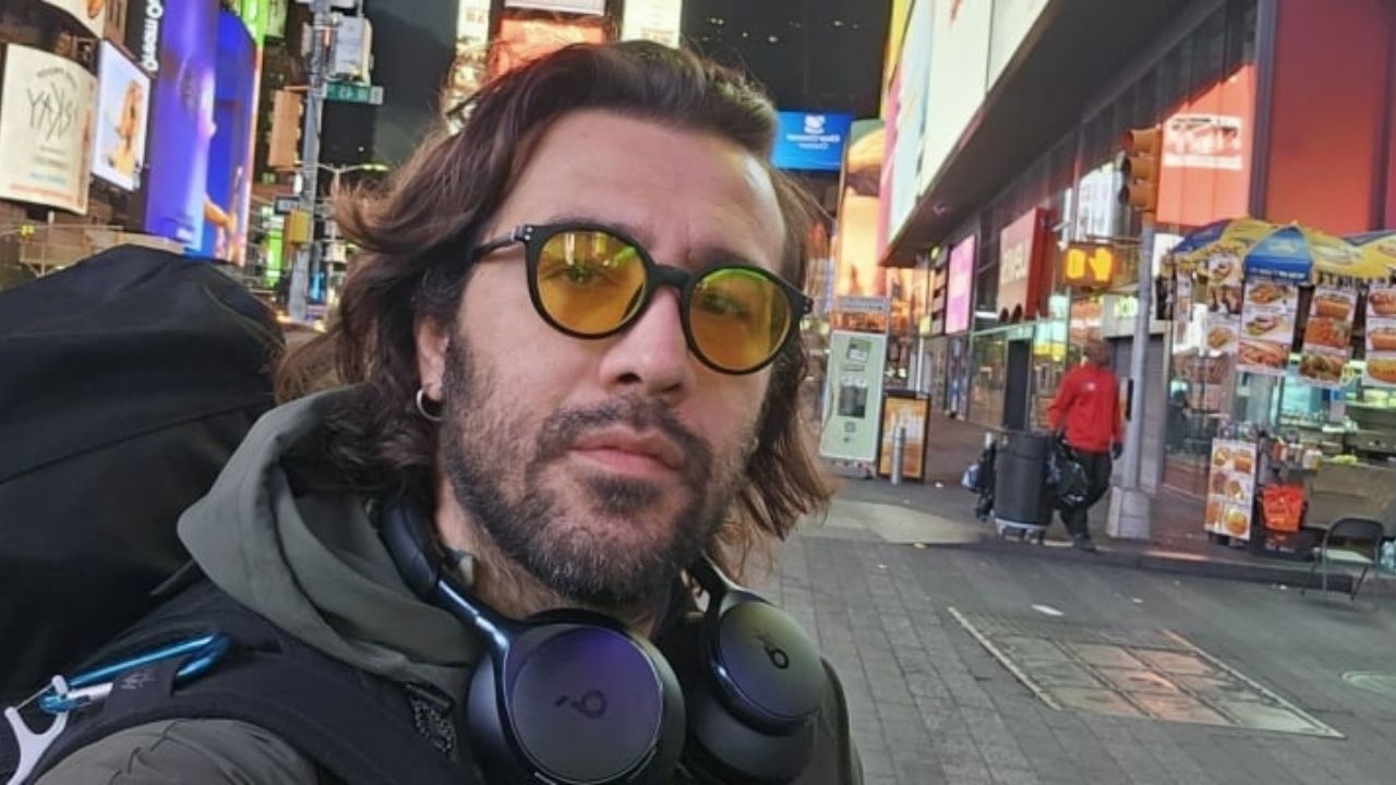 Furkan Dölek Kimdir