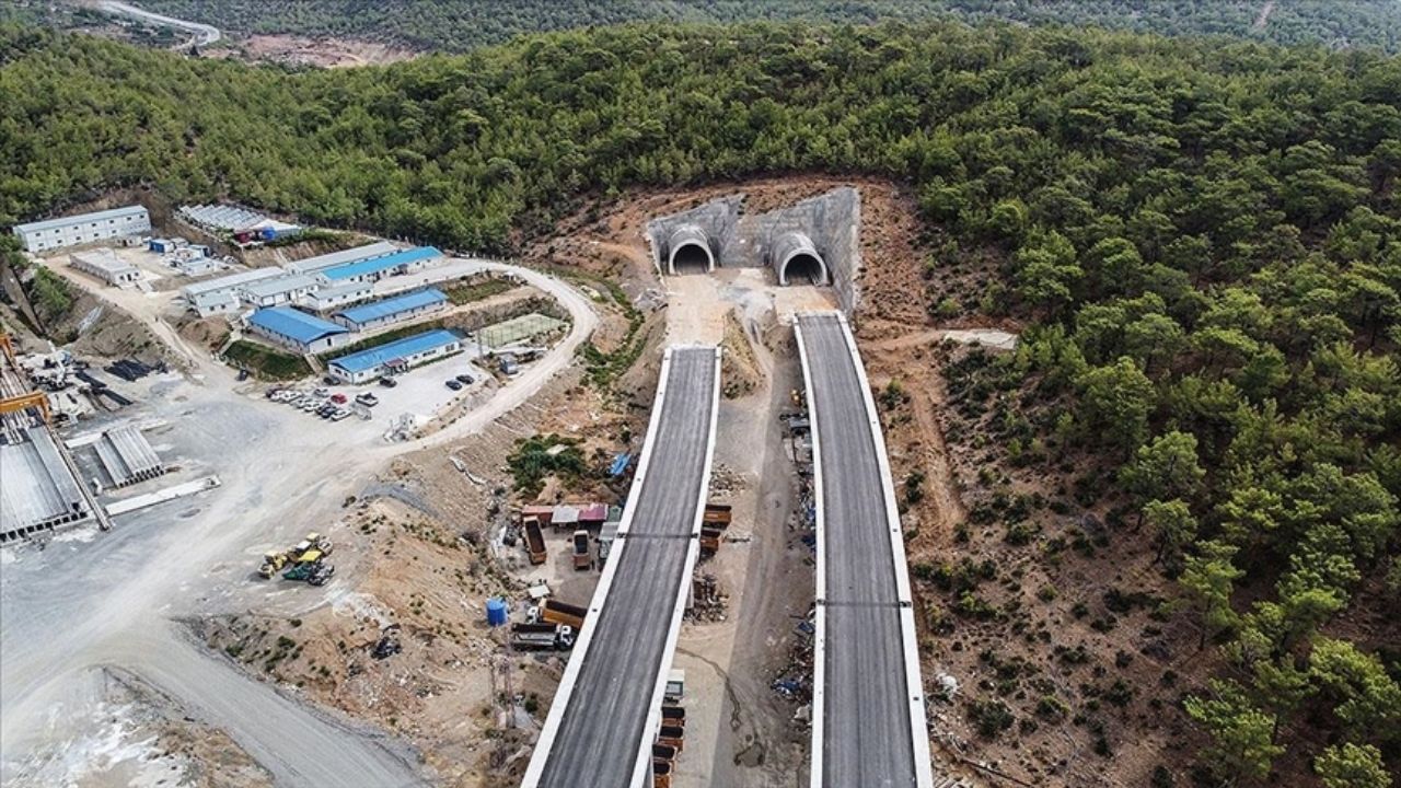 Mersin Antalya Yolu