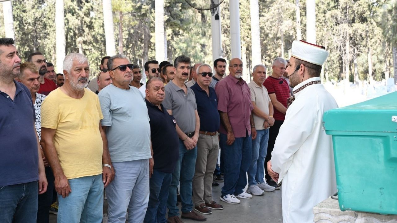 Mersin Isa Varlikli Ali Imren Cenaze 1
