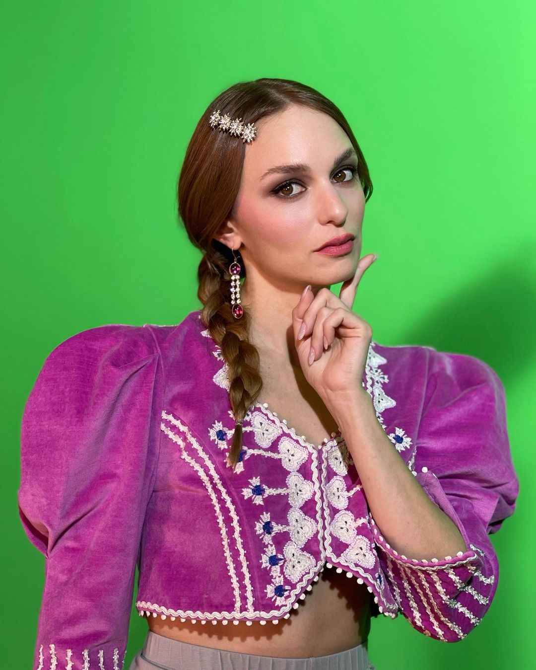 Nilperi Şahinkaya (3)