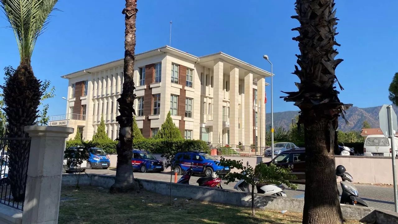 Köyceğiz’de Belediye Başkan Yardımcısına Şok Operasyon